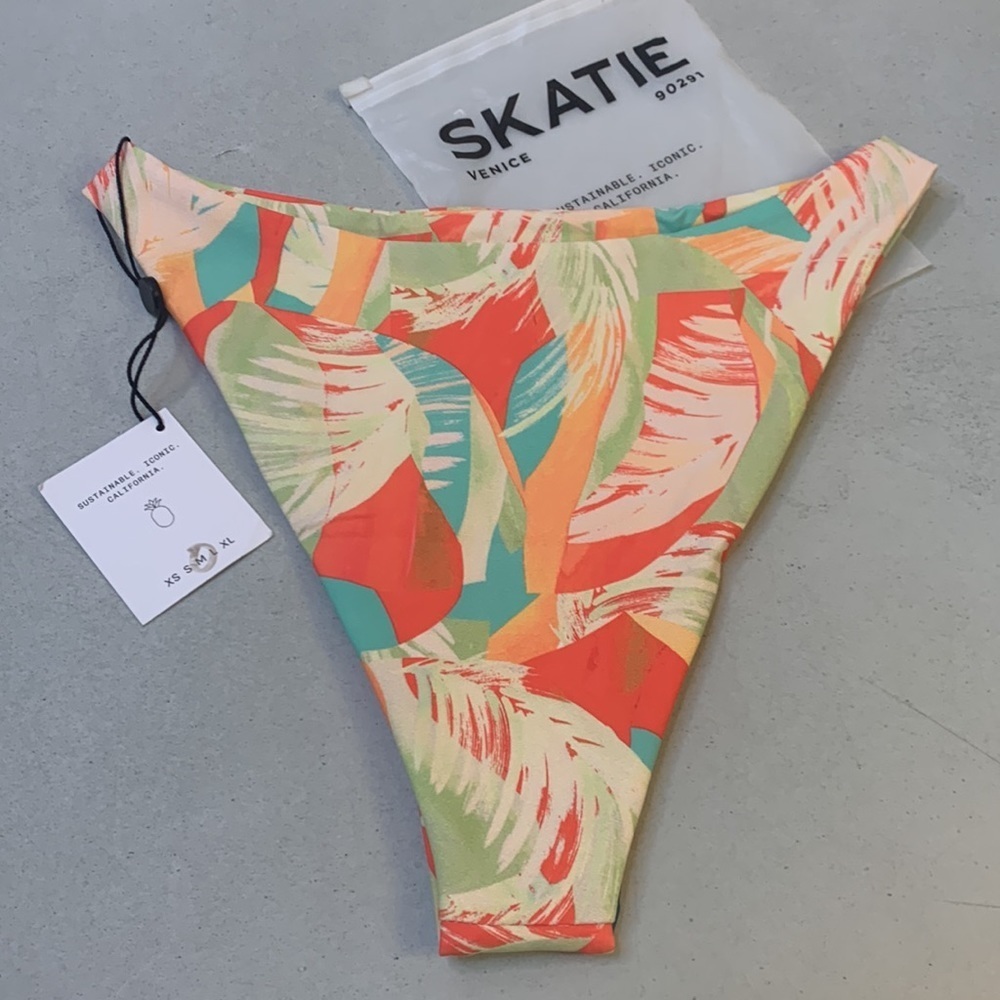 SKATIE KELLY BOTTOM - SUNSET Medium - Picture 7 of 9
